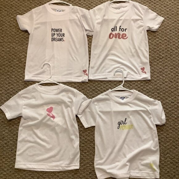 Girls Graphic Tea Size XS Bundle Of 4 Tees - Picture 1 of 7